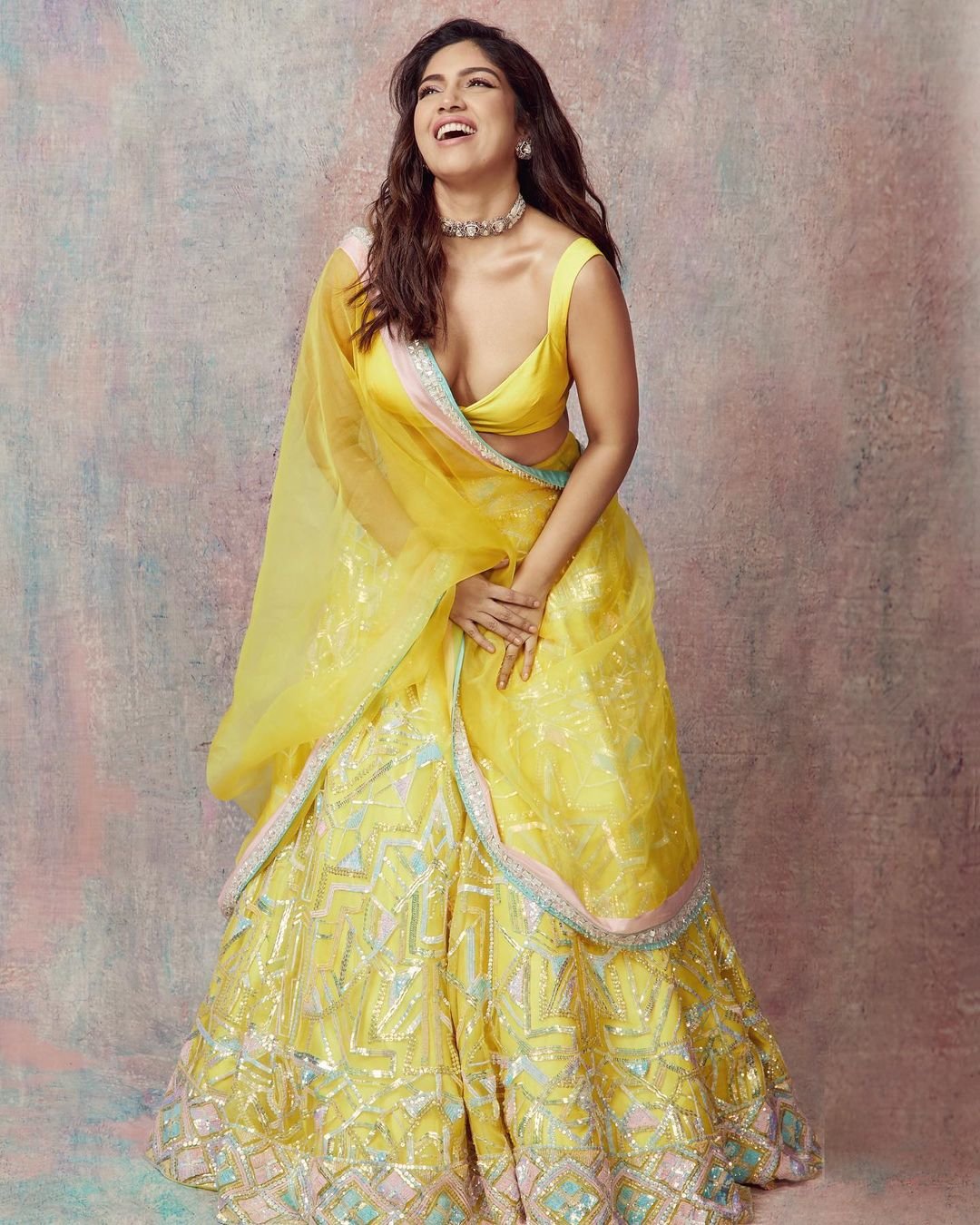Kajal Aggarwal's Yellow Manish Malhotra Saree Is Perfect For This Festive  Season - Chic Yet Elegant!