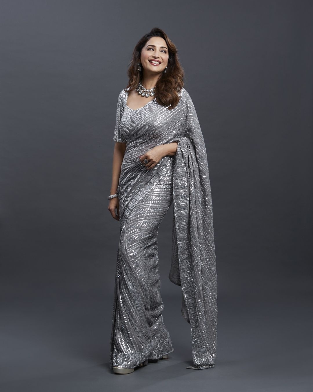 Brand You Need To Shop For Simple & Stylish Saree Looks! #simple #sarees # classy #saris #simplesareesclassysaris Want t… | Stylish sarees, Saree look,  Simple sarees