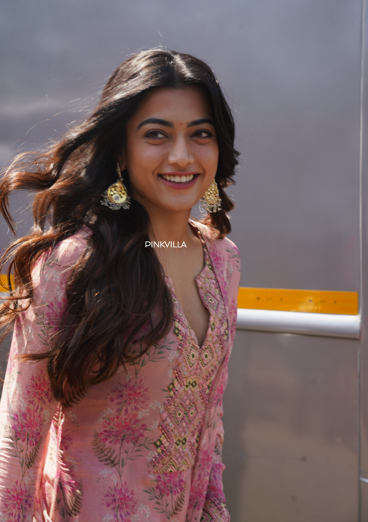 Peluncuran film Rashmika Mandanna dan Dev Mohan Rainbow