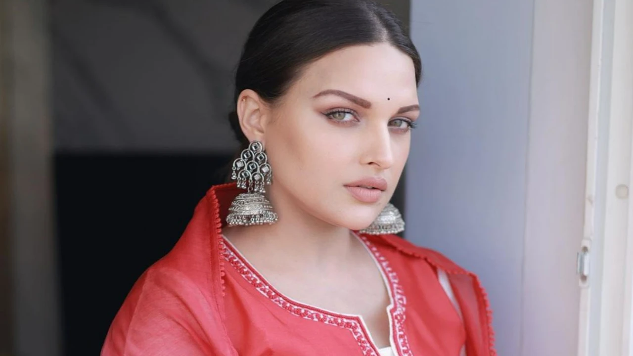 Exclusive Bigg Boss 13 Fame Himanshi Khurana Speaks Against Child