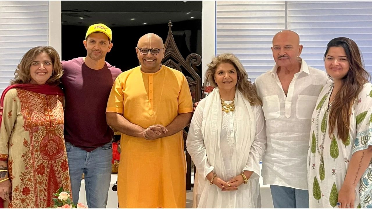 PICS: Hrithik Roshan and family host Gaur Gopal Das at home; Call it an ‘unforgettable experience’