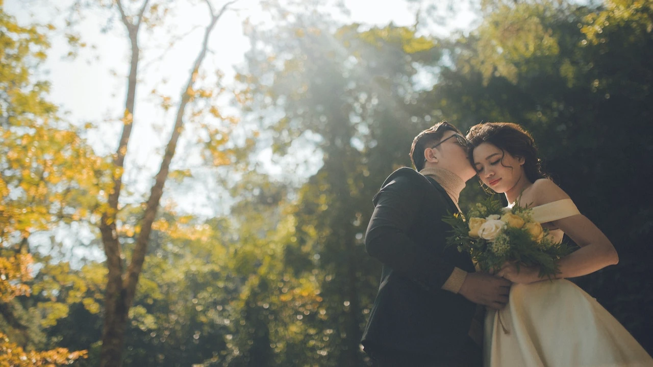 15 Apple Cider Bar Ideas for Your Fall Wedding