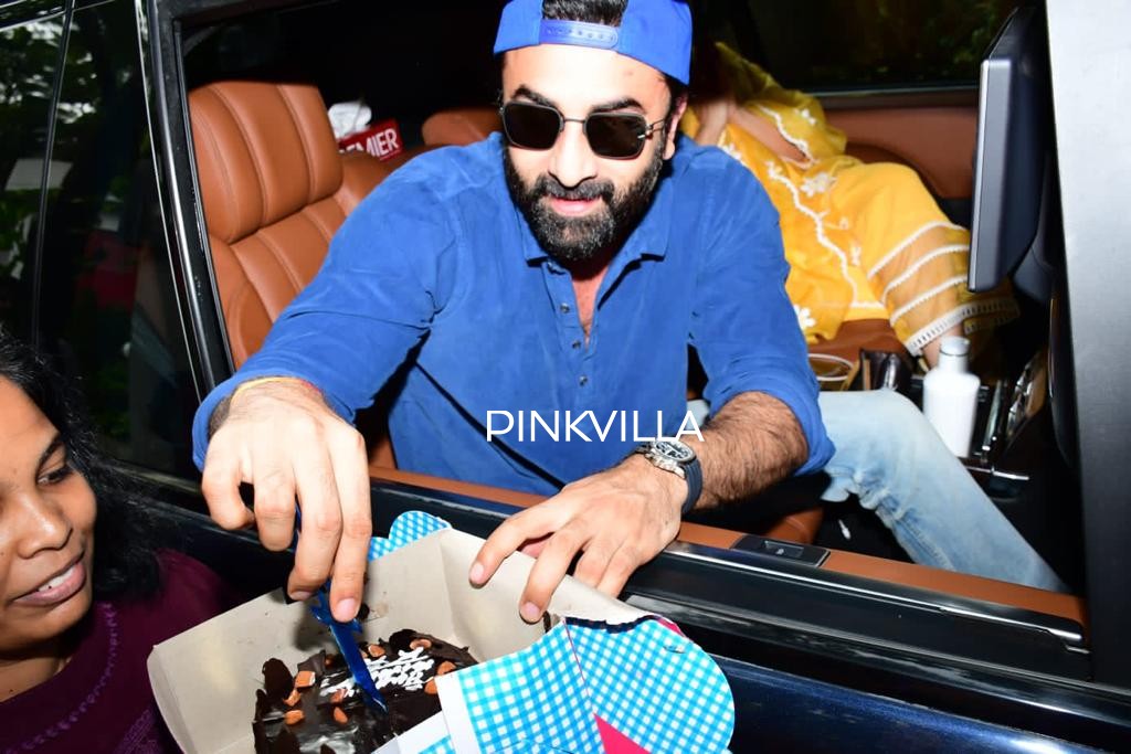 Ranbir Kapoor Wished 'Happy Birthday' By Paparazzi, Asks 'Kiska