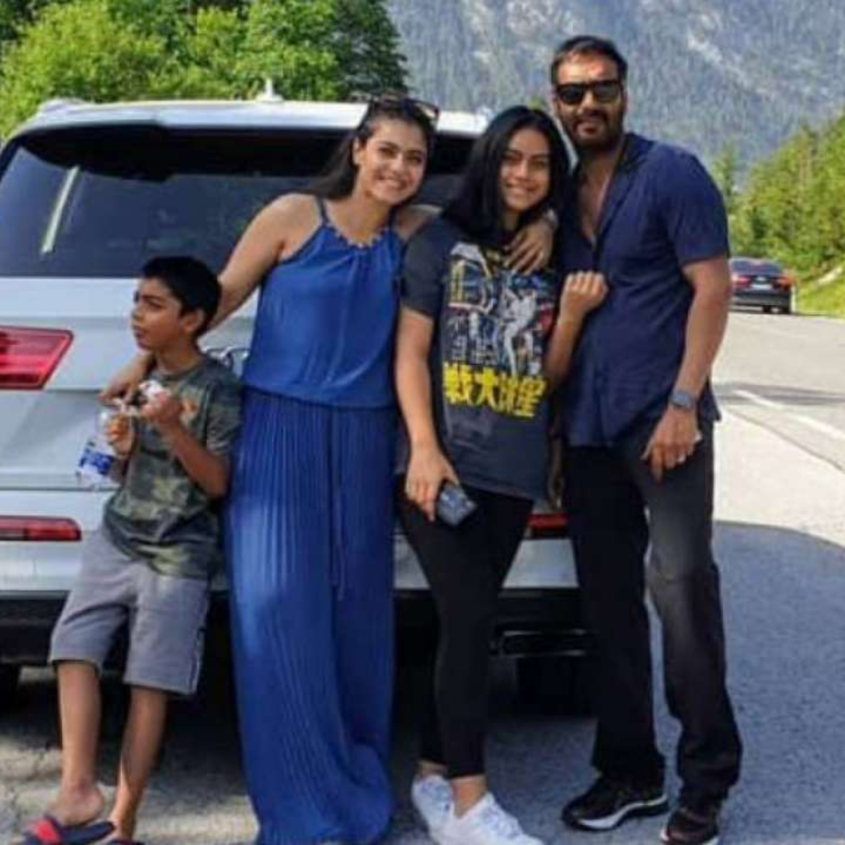 Kajol And Ajay Devgan Family Pictures