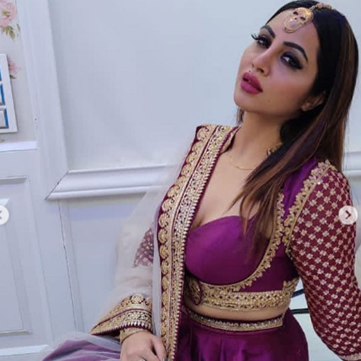 EXCLUSIVE: Bigg Boss 14’s Arshi Khan calls Abhinav Shukla mastermind; Feels Rakhi Sawant is fake &amp; backstabber