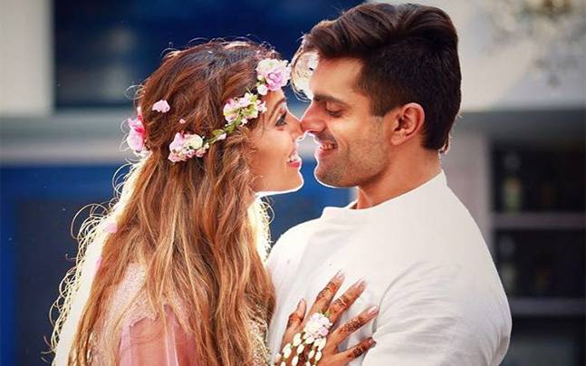 EXCLUSIVE: Karan Singh Grover: It is kind of lame but I write poetry for Bipasha Basu on every Valentine's Day