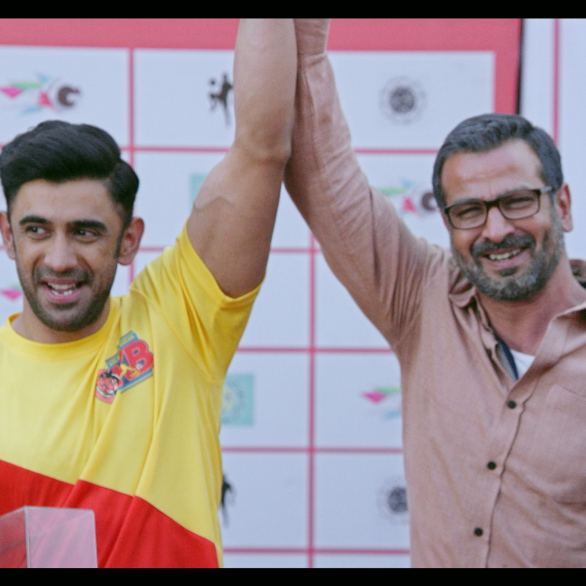 Eros Now’s 7 Kadam features Ronit Roy and Amit Sadh as a football-loving father-son duo