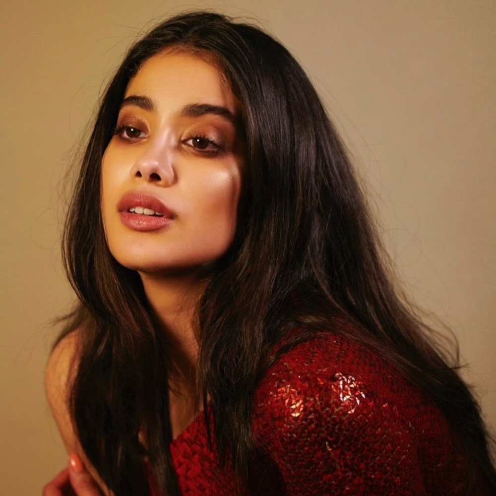 EXCLUSIVE: Janhvi Kapoor to make her digital debut with Zoya Akhtar's anthology in 'Ghost Stories'