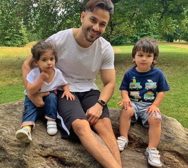 Kunal Kemmu on paparazzi's obsession over Taimur & Inaaya: They were clicked in the pool & that wasn't cool