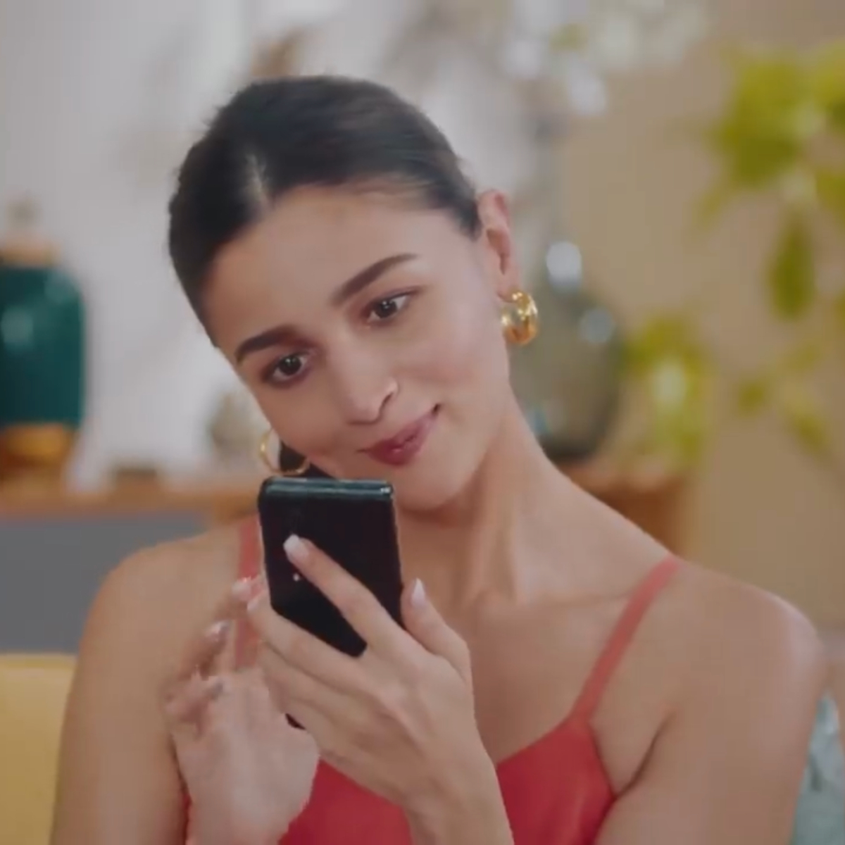 5 reasons why we think Alia should choose Samsung Galaxy Z Fold3