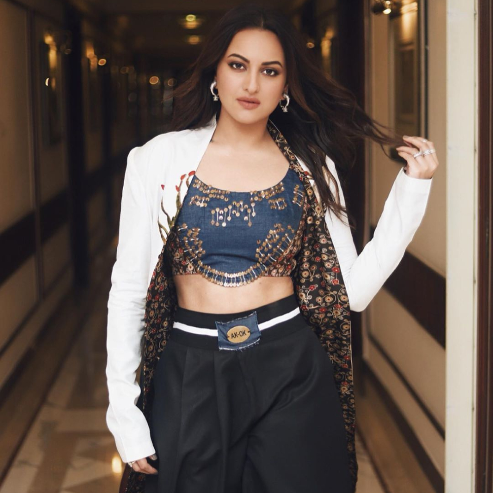 EXCLUSIVE: Sonakshi Sinha off to Jaipur to shoot Dabangg 3 with Salman Khan, will miss Rakshabandhan this year