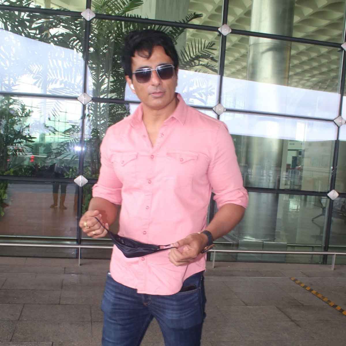 EXCLUSIVE: Sonu Sood on if he&#039;ll return to Salman Khan&#039;s Dabangg franchise &amp; Akshay Kumar&#039;s Singh Is Kinng 2