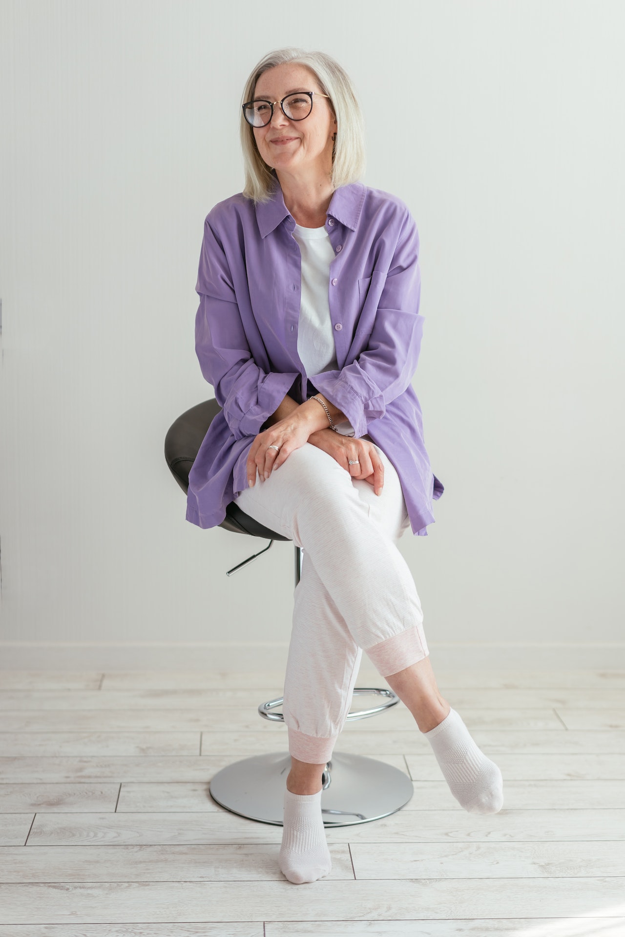 The Comfortable Basics Women Over 50 Wear for Travel  Who What Wear