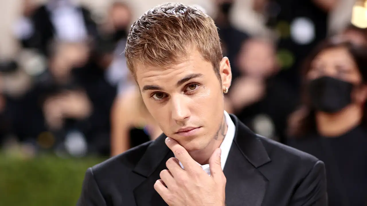 Justin Bieber Death Hoax: The singer is still alive; Viral claim ...
