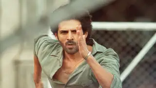 Kartik Aaryan in Shehzada