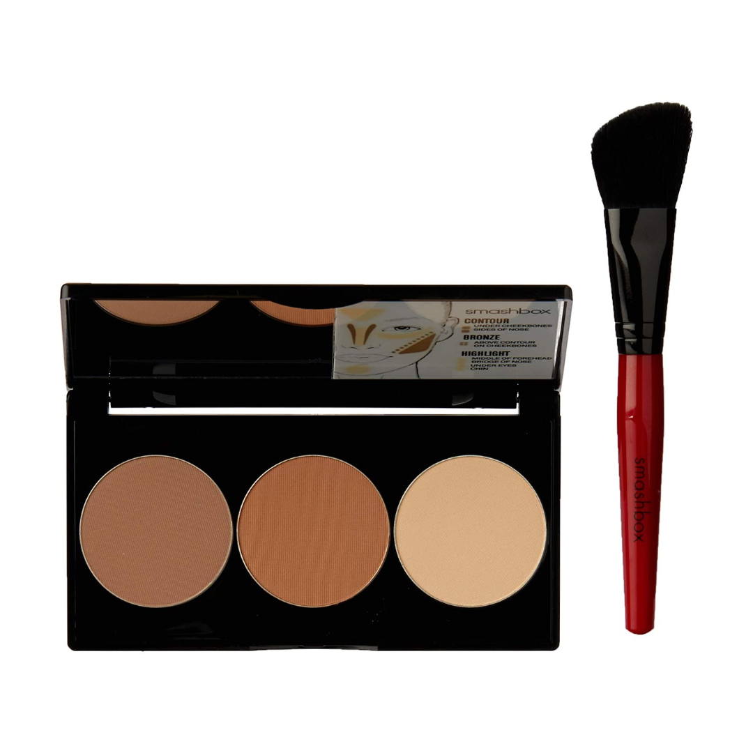 Makeup Revolution Ultra Sculpt & Contour Kit - «Perfect for makeup newbies!  A Contour Kit which contains beautiful shades!»