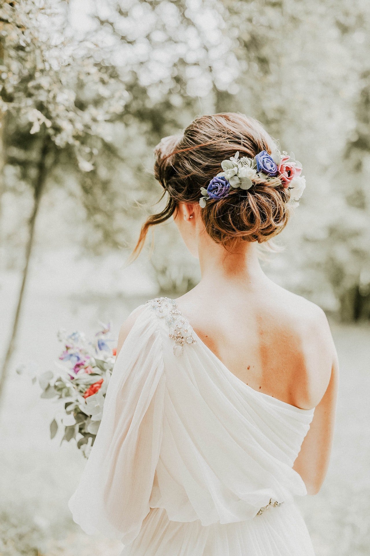 Updos for short hair