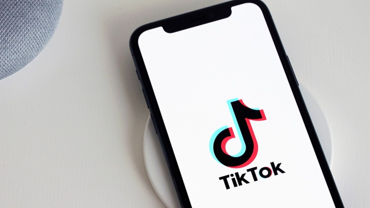 TikTok slang explained: FYP, POV, PFP – What do they mean? - Dexerto