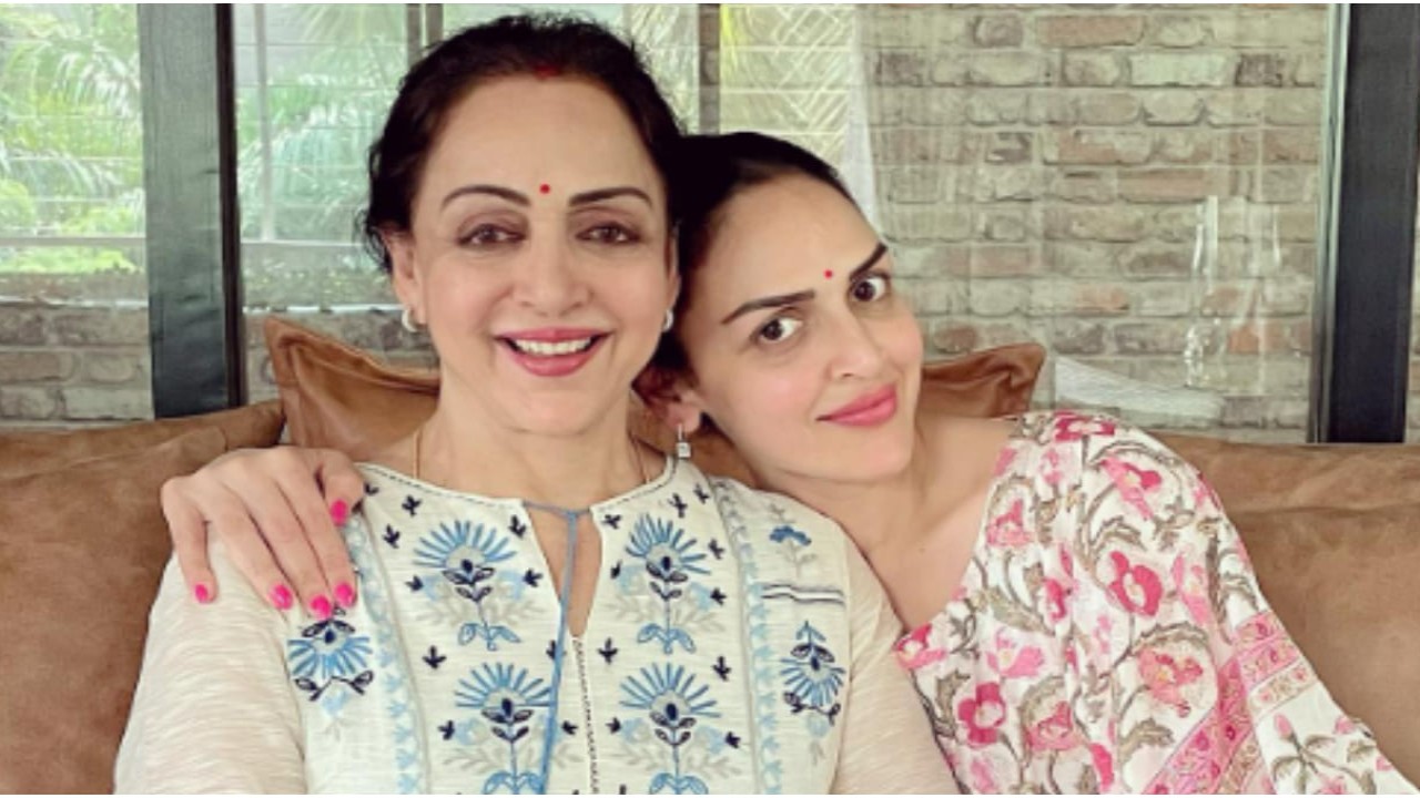 Hema Malini And Daughters