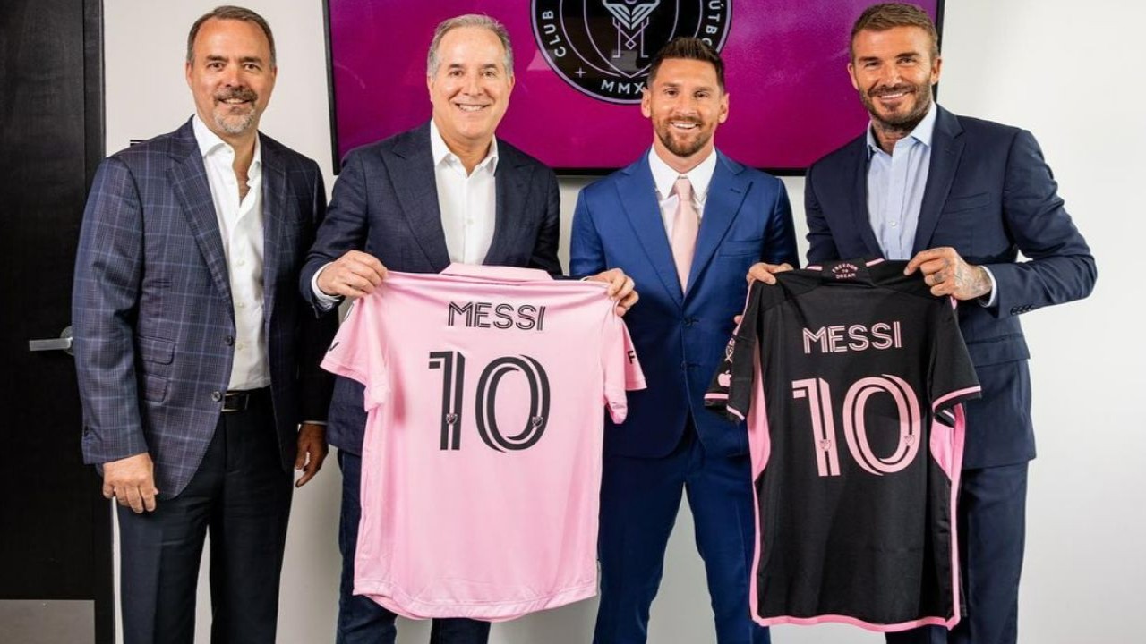 WATCH: Inter Miami's Clever Way of Increasing Lionel Messi Shirt Sales -  News18