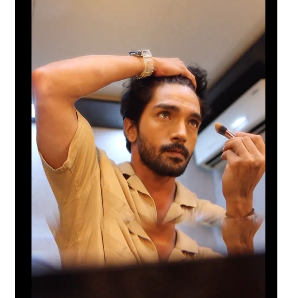 Harsh Rajput teases fans with exclusive Teri Meri Dooriyan sneak peek