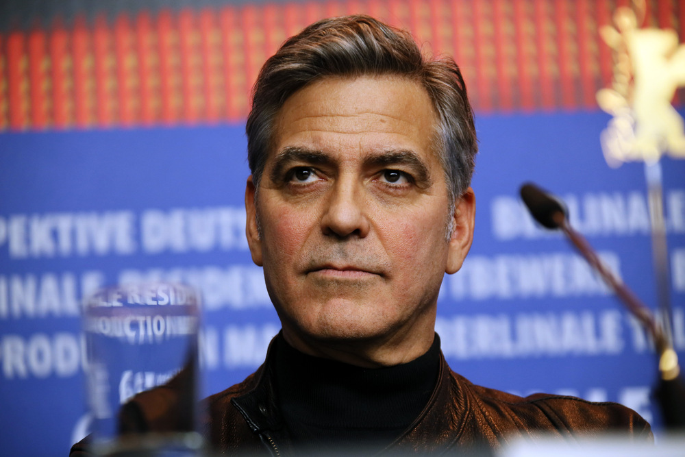 20+ Trendsetting George Clooney's Haircuts: Casual To Cassy 