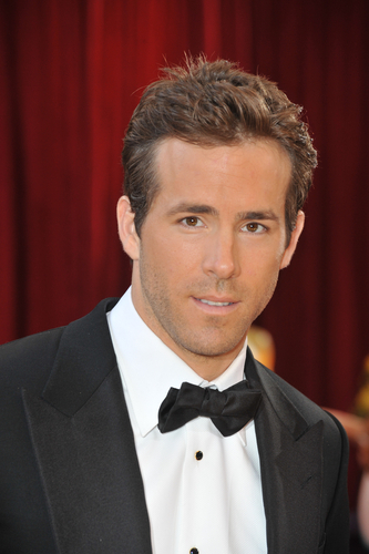 Ryan Reynolds Hairstyles