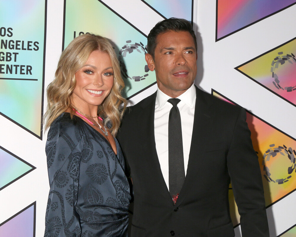 Kelly Ripa Hairstyles