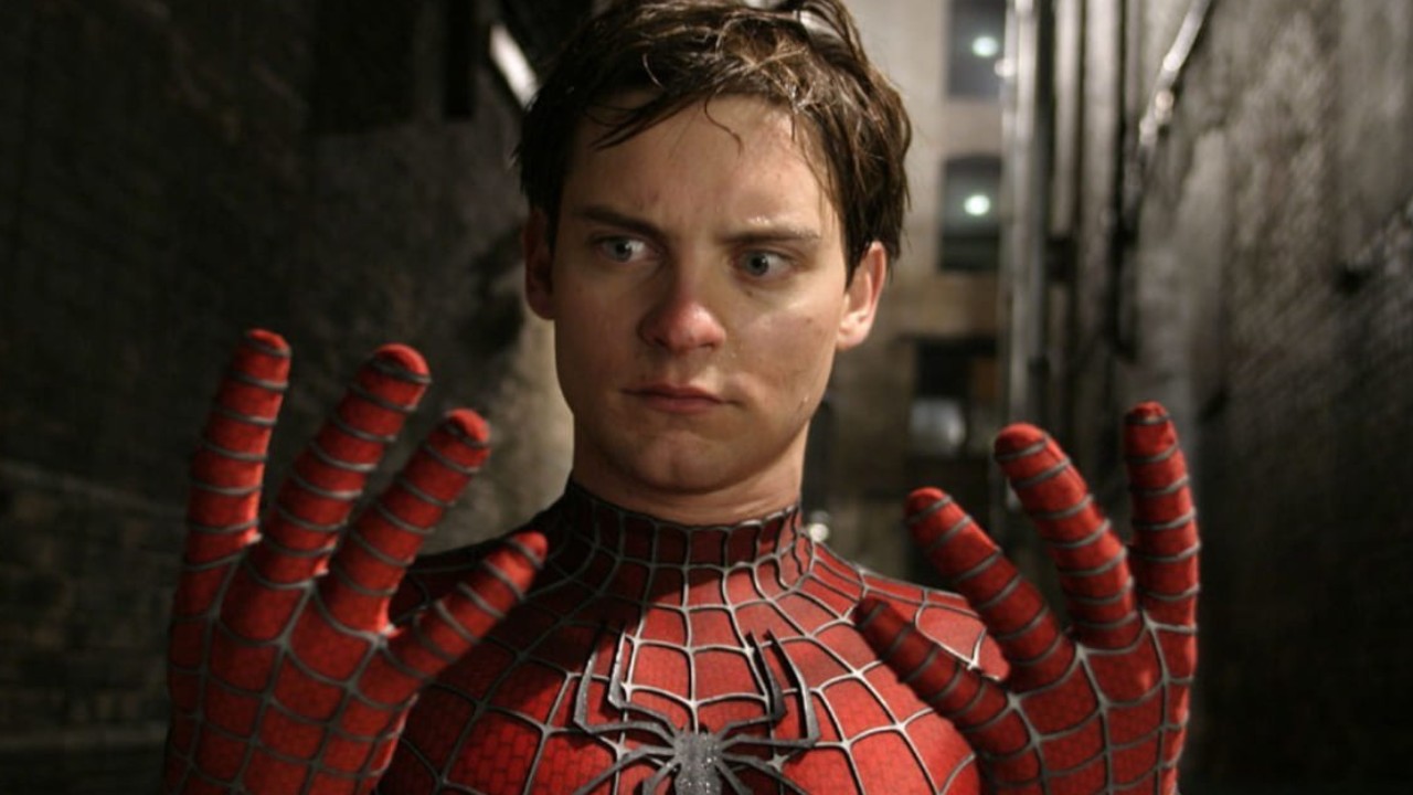 When Tobey Maguire almost got fired from iconic Spider-Man trilogy after faking a set i...