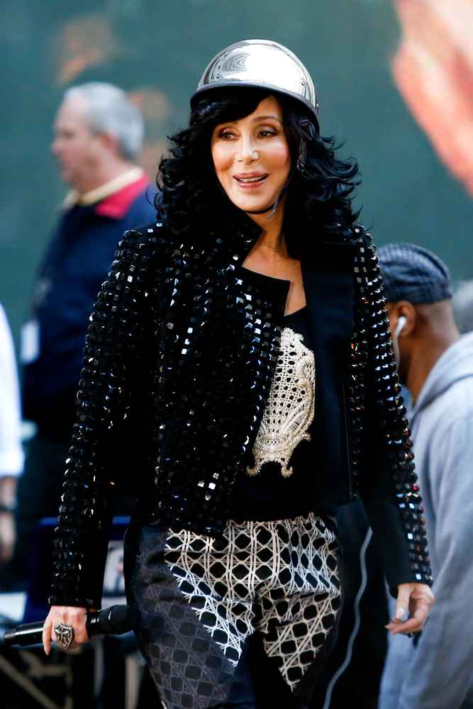 Cher’s Plastic Surgery