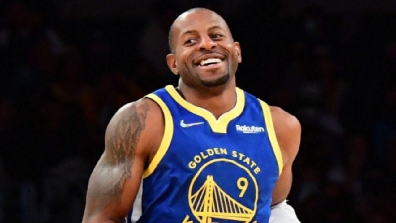 Former Warriors NBA champion announces retirement