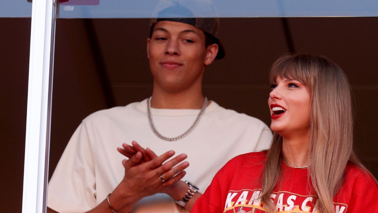 Taylor Swift And Jackson Mahomes At Chiefs vs Chargers