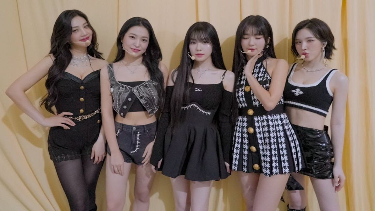 How Red Velvet Prepares Their Hair & Skin for K-Pop Comebacks - Interview