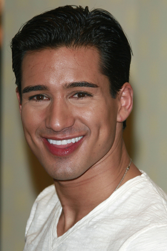 Mario Lopez's Surgery for Bicep