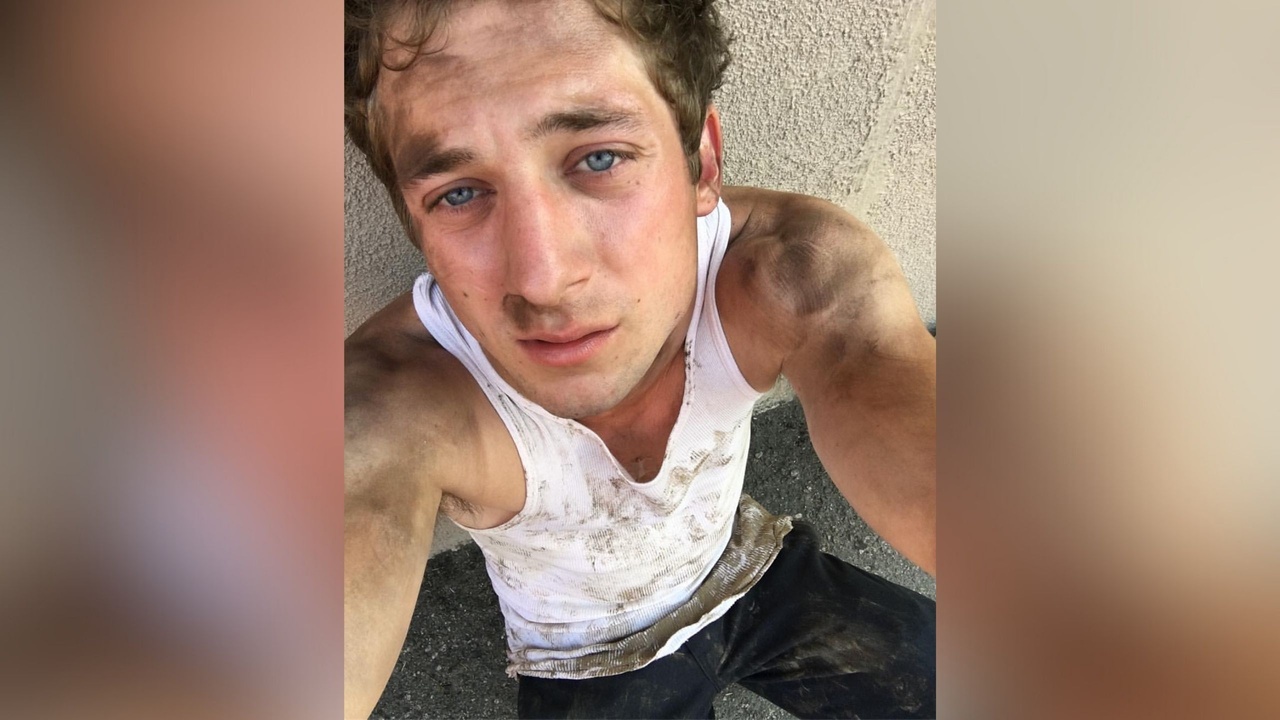 Jeremy Allen White more than doubles salary to $750,000 per