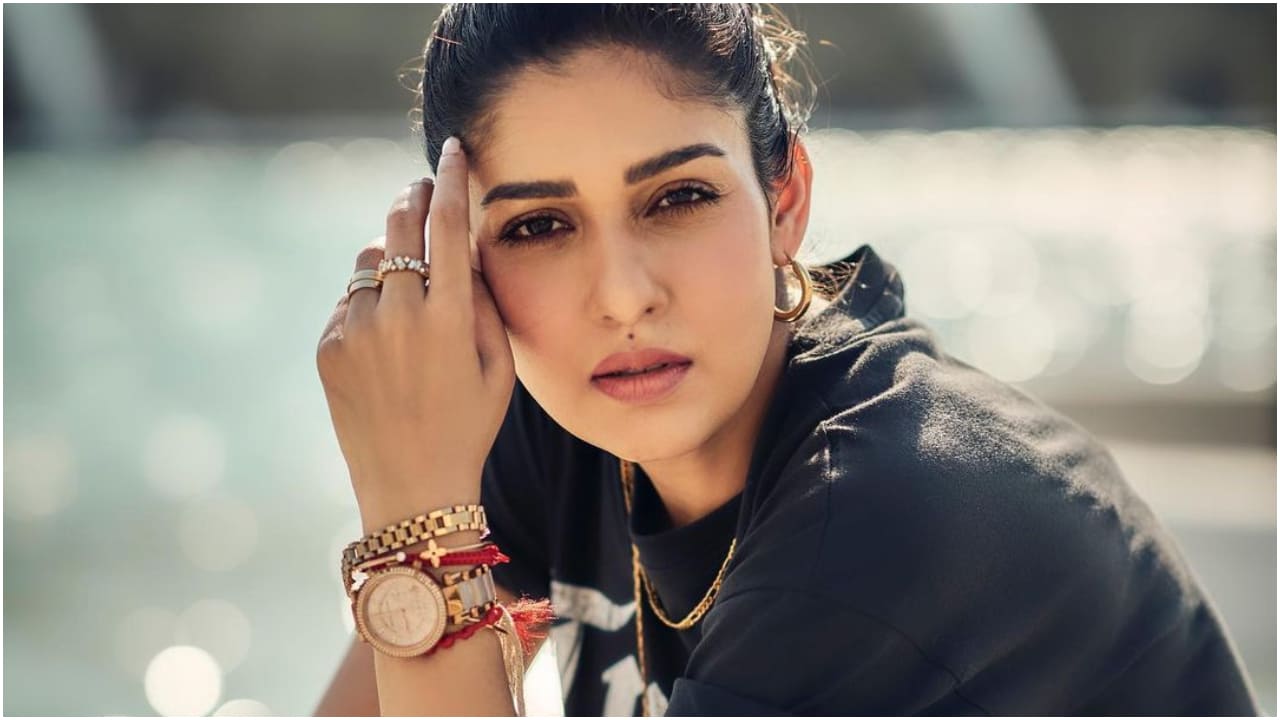 Lavish and Expensive Watches worn by Bollywood Stars | DESIblitz