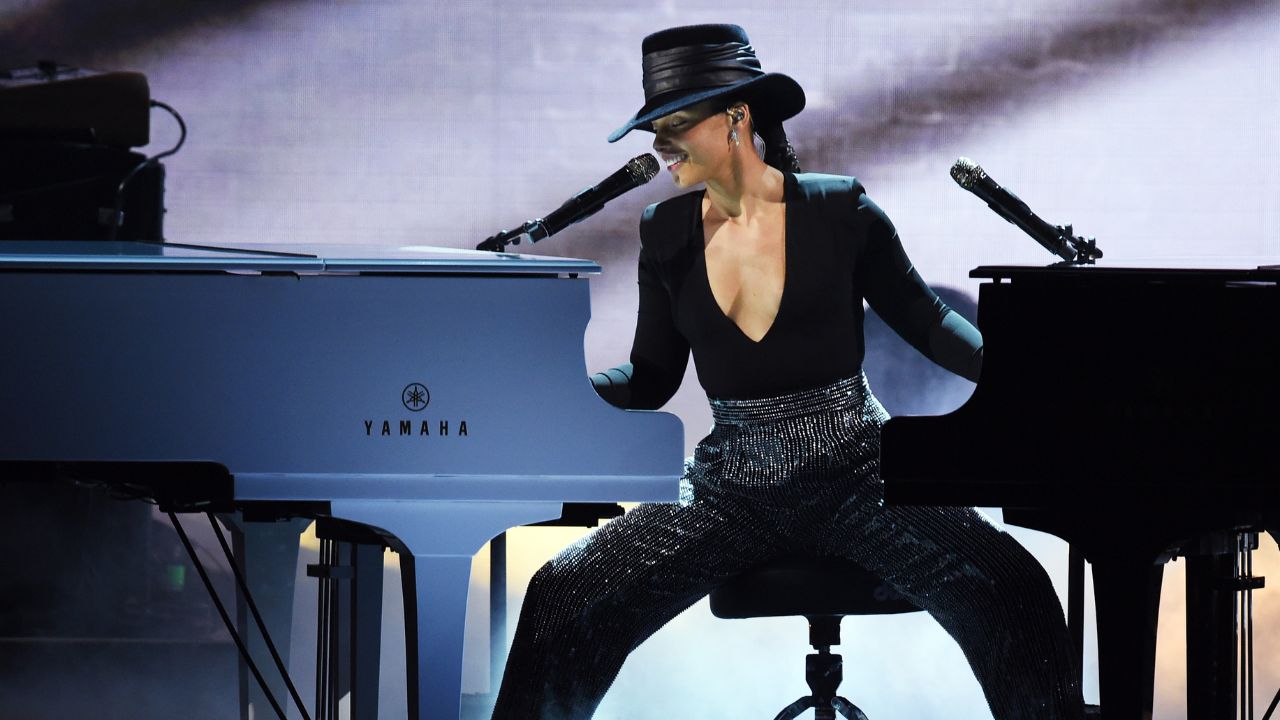 Alicia Keys' double piano performance at the 2019 Grammys