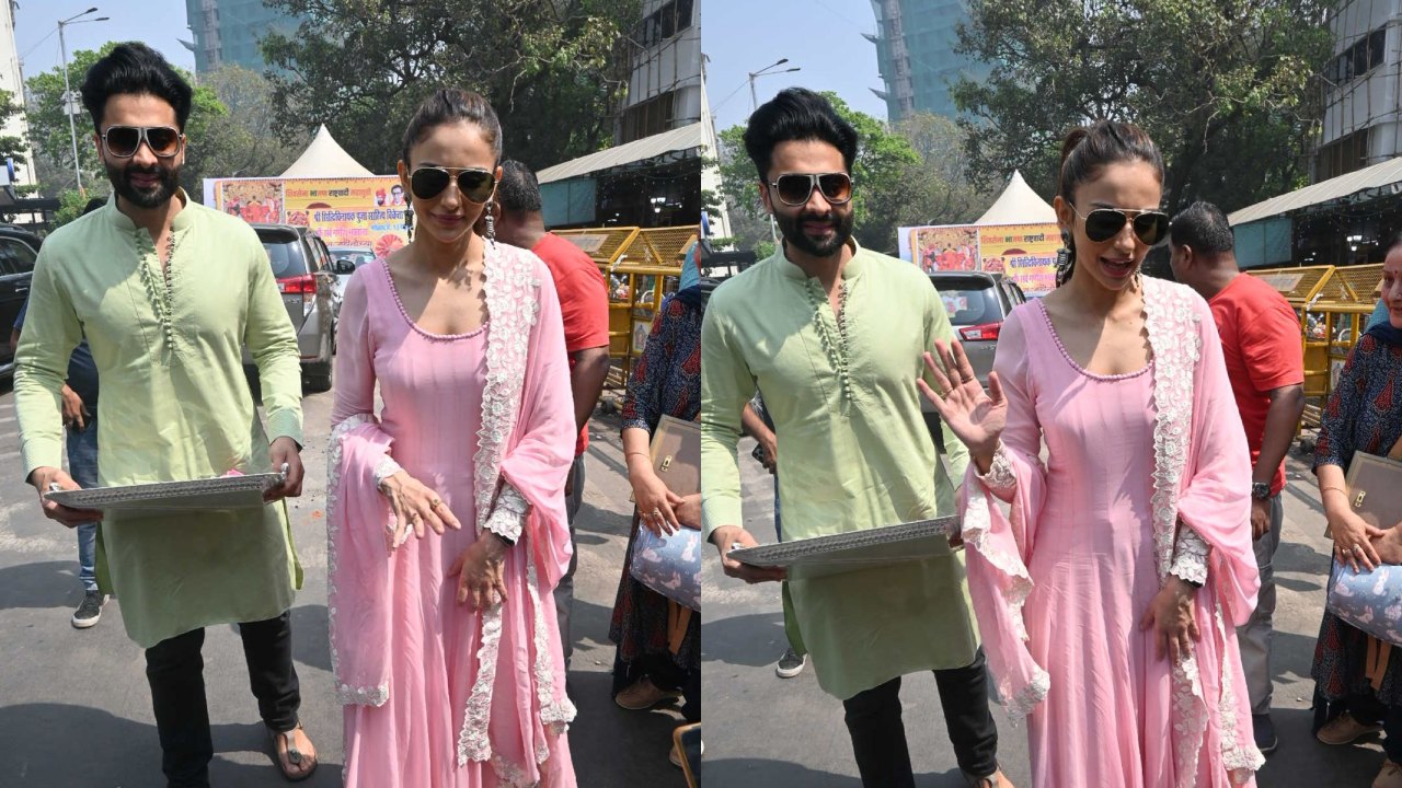 Picture Courtesy: Rakul Preet Singh and Jackky Bhagnani/Viral Bhayani