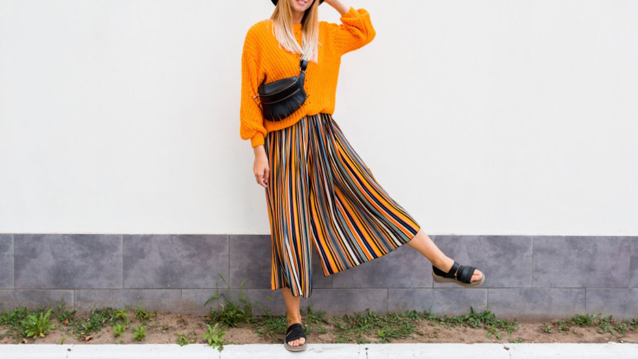 Multi-colored Vertical Striped Culottes with a Baggy Top