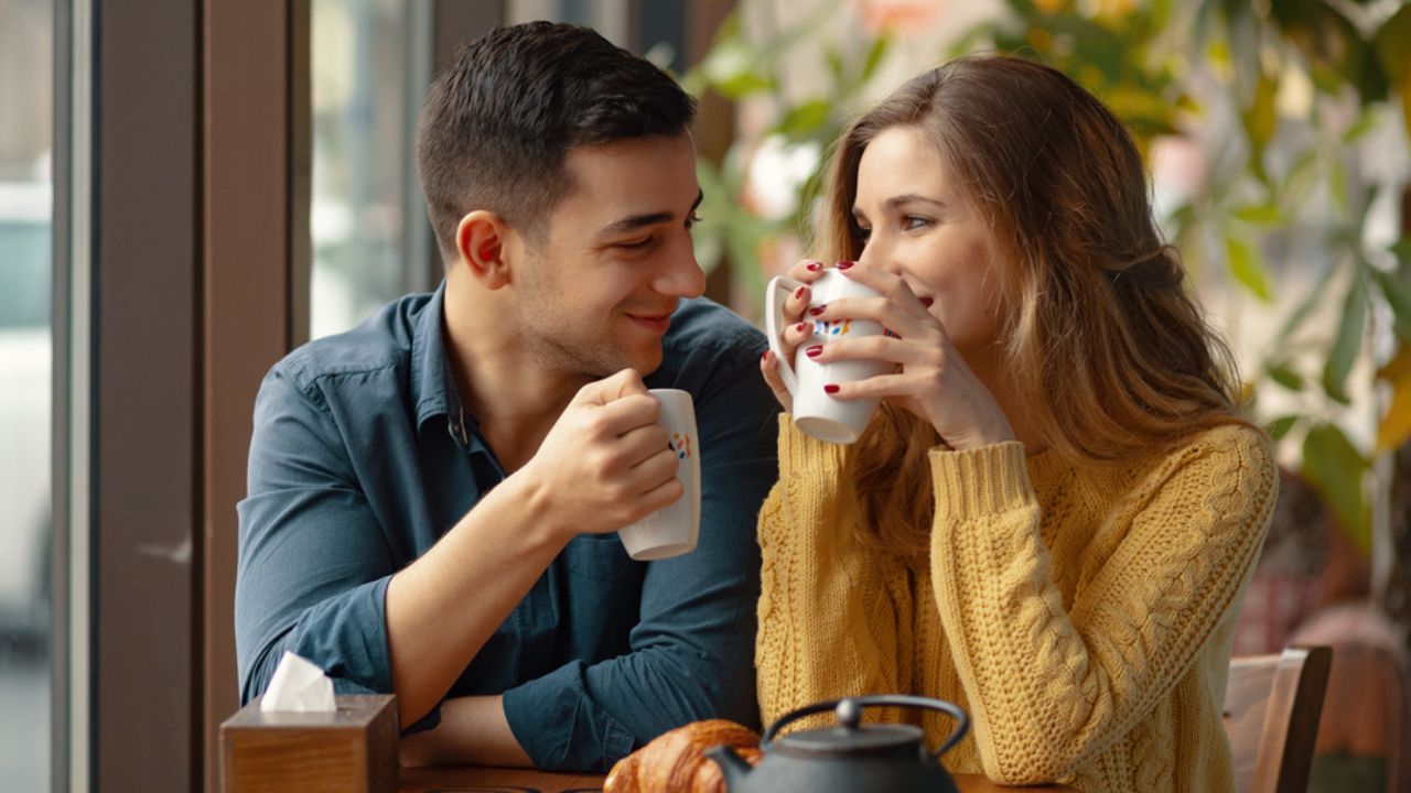 Date Ideas for Introverts Coffee Shop Date