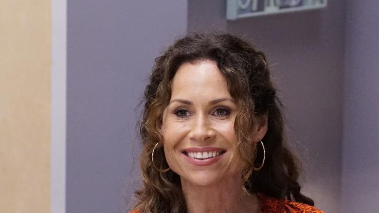 Minnie driver characters