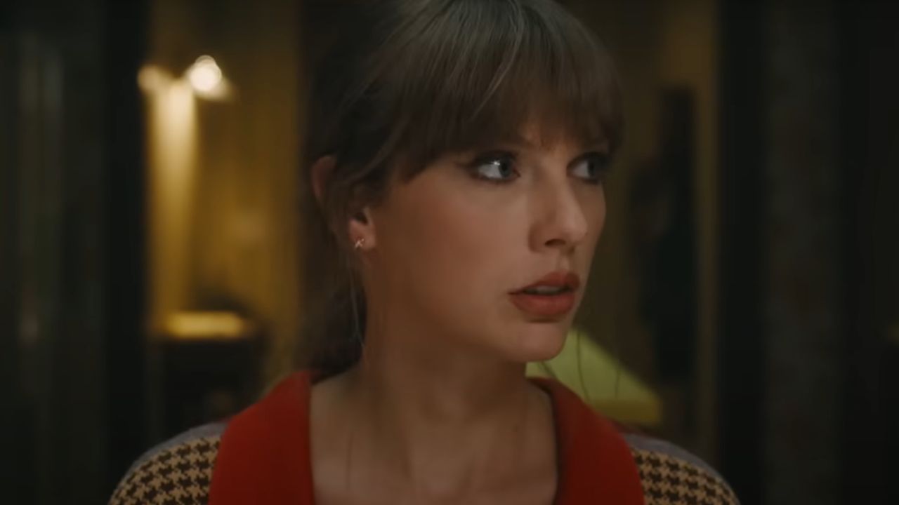 Taylor Swift in official Anti-Hero music video (YouTube/Taylor Swift)