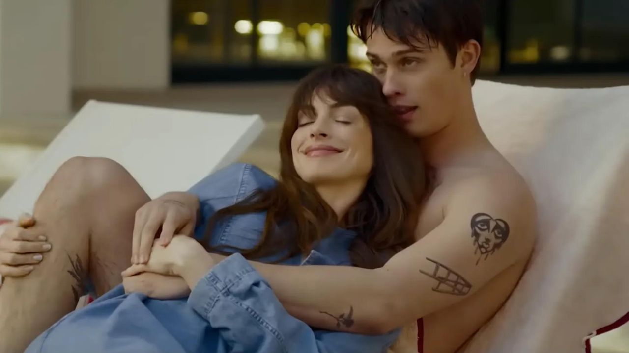 Nicholas Galitzine and Anne Hathaway from the trailer of The Idea Of You