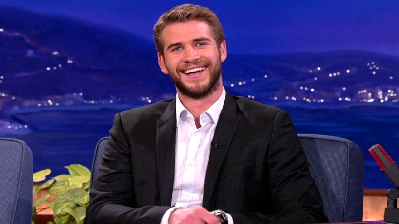  'Extremely Grateful': Liam Hemsworth Thanks Fans For Watching Land Of Bad With 'Leg Day' Gym Selfie