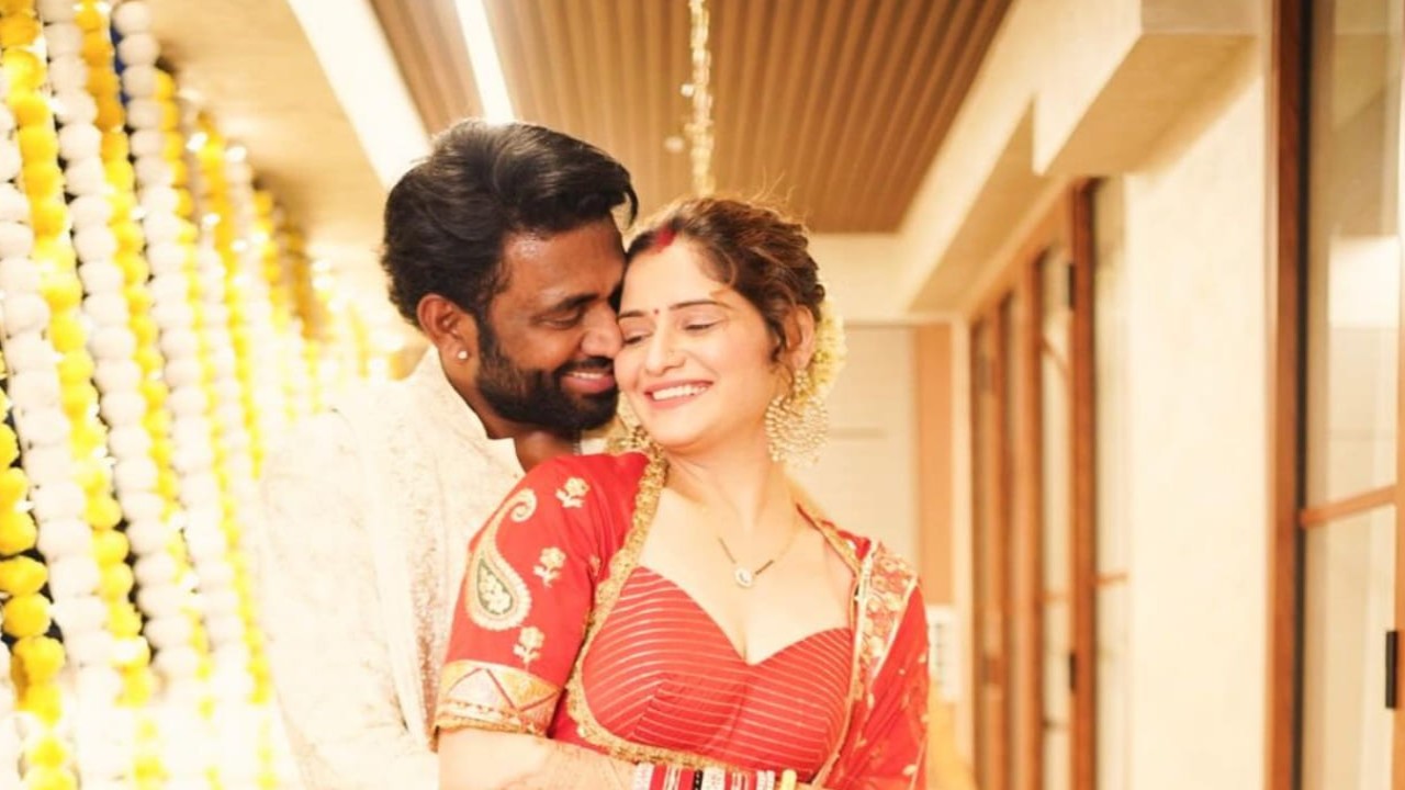 Arti Singh and Dipak Chauhan's sweet 'First ever holiday' video melts hearts