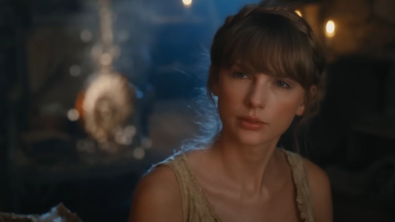 Taylor Swift (YouTube)