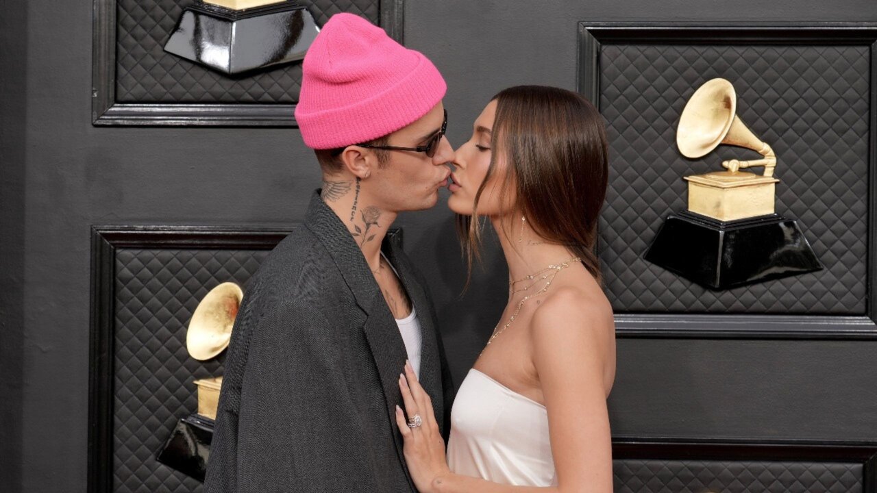 Justin Bieber and Hailey Bieber (PC: Getty Images)