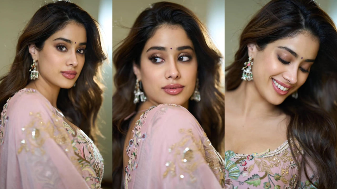 Janhvi Kapoor in pink anarkali