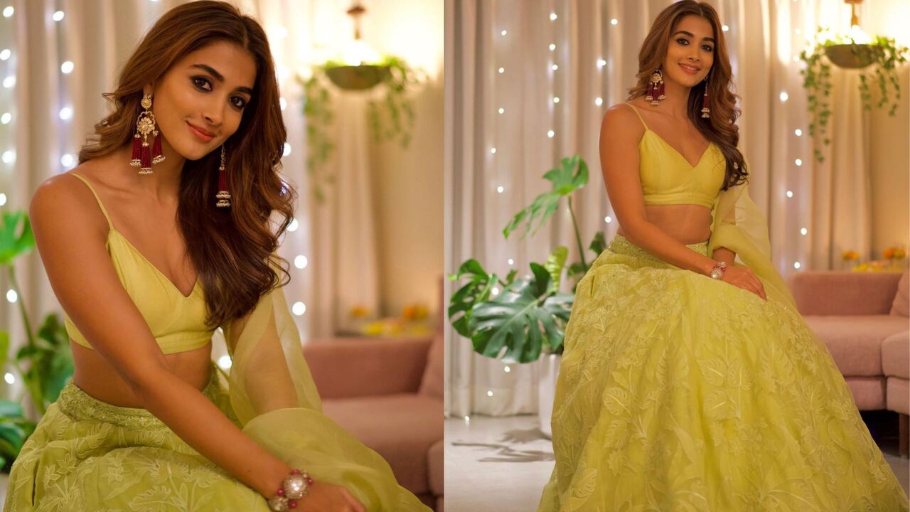 blouse styles ft Pooja Hegde for summer sarees and lehengas (PC: Pooja Hegde Instagram)