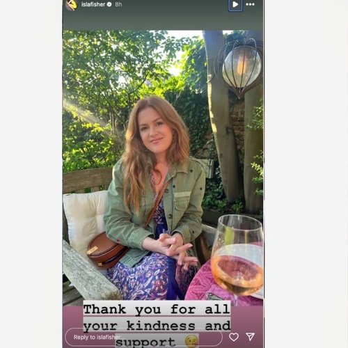 Isla Fisher (PC; Instagram)